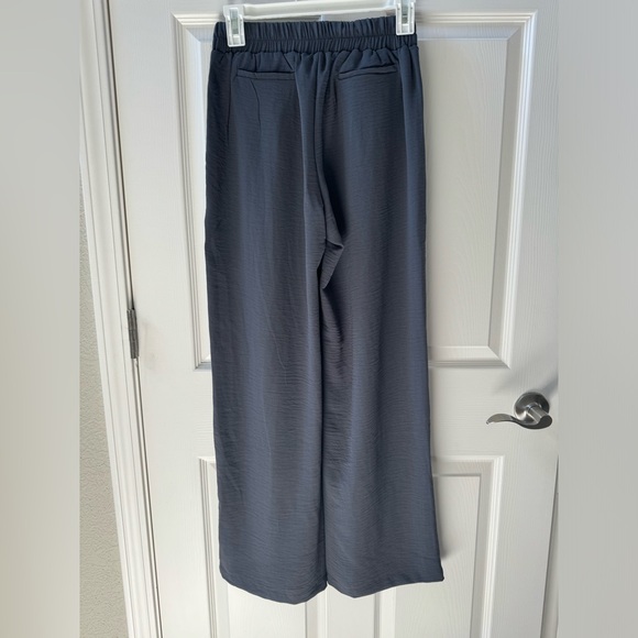 Wide leg pants - Picture 2 of 6